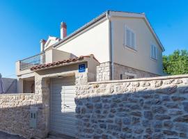 MY DALMATIA - Holiday home near the beach Marijanka, отель в Петрчане