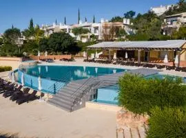 Vale da Ribeira 2BDR House W/ Pool by LovelyStay