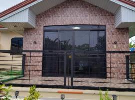 Deja Homestay Siargao, ξενοδοχείο σε Del Carmen