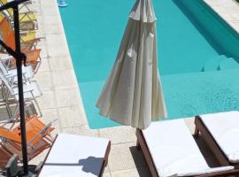 Jenaz, ξενοδοχείο σε Federación