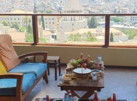 Seedi Yousef Hostel & Cafe, nastanitev z opremo za kuhanje v mestu Nazareth