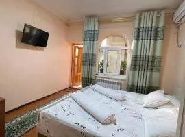Hotel Al Mansur