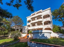 Guest House Agava, hotell i Crikvenica