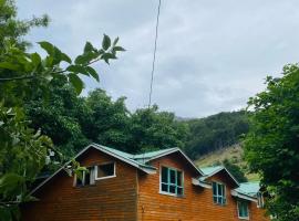 Turismo Rural Los Alpes, hotel en Futaleufú