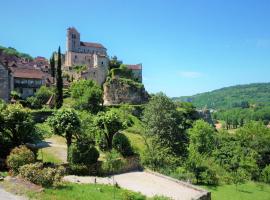 gîte du tourneur studio au cœur de saint cirq, appartement à Saint-Cirq-Lapopie