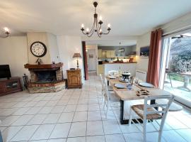 MAISON DES VIGNES, hotell i Embrun