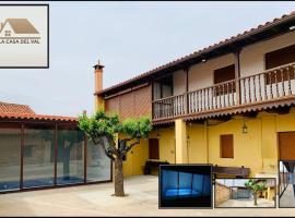 Astorga. León. Piscina. Casa Val de San Lorenzo., casa o chalet en Val de San Lorenzo