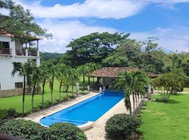 Condo Golf C2 F3, hotel in Rivas