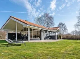 Stunning Home In Vejby With 3 Bedrooms And Wifi