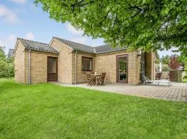 Three-Bedroom Holiday Home In Ebeltoft
