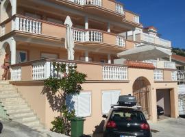 Drage में, होटल Apartments Mustač