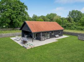 Cozy Home In Dragr With Wifi, üdülőház Dragørben