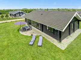 Beautiful Home In Sydals With 3 Bedrooms, Sauna And Wifi