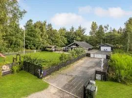 Awesome Home In Ørsted With Wifi