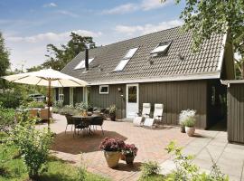 Nice Home In Nex With Wifi, hotel en Neksø