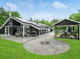 Holiday Home Blåbærvangen V