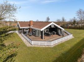 Holiday Home Blommevænget Hejls Vi