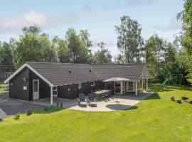 Holiday Home Bæverstien Iii, khách sạn ở Marielyst