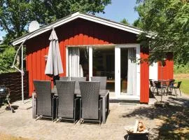 Three-Bedroom Holiday Home In Strandby
