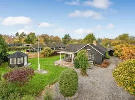 Nice Home In Sydals With Kitchen