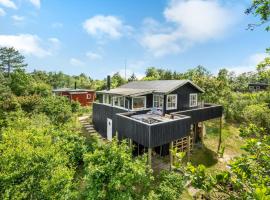 Pet Friendly Home In Grenaa With Kitchen, hotel i Grenå