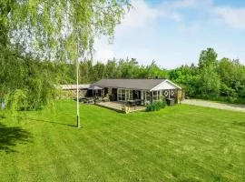 Holiday Home Bygmarken Strandby X