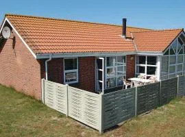 Beautiful Home In Hvide Sande With 4 Bedrooms, Sauna And Internet