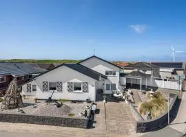 Stunning Home In Hvide Sande With 4 Bedrooms And Wifi