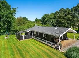 Holiday Home Bellisvej Tranekær Ii