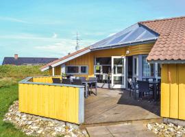 Nice Home In Hvide Sande With Sauna, Hotel in Bjerregård