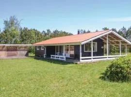 Three-Bedroom Holiday Home In Norre Nebel