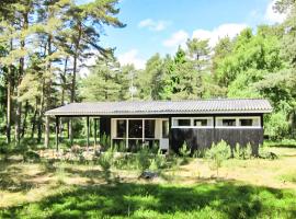 Awesome Home In Nex With Kitchen: Vester Sømarken şehrinde bir kiralık sahil evi