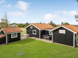 Stunning Home In Lgstr With Wifi, budgethotell i Løgstør