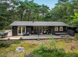 3 Bedroom Gorgeous Home In Nexø