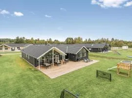 Awesome Home In Vejby With 6 Bedrooms, Sauna And Wifi