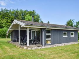 Gorgeous Home In Rudkbing With Wifi, hotel i Spodsbjerg