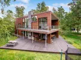 Amazing Home In Grenaa With 3 Bedrooms And Wifi