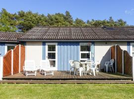 Cozy Apartment In Nex With Sauna, hotel em Neksø