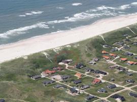 Two-Bedroom Holiday Home In Hvide Sande, 4-stjernet hotel i Hvide Sande
