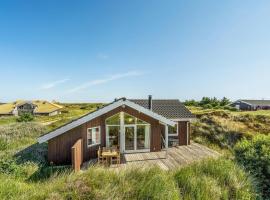 Beautiful Home In Frstrup With Kitchen, cottage in Lild Strand