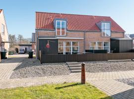 Gorgeous Home In Tranekr With Kitchen, hotel keluarga di Tranekær