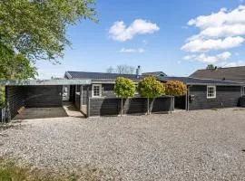 Four-Bedroom Holiday Home In Otterup