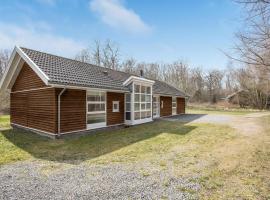 Pet Friendly Home In Hasle With Wifi, hotell i Tofte