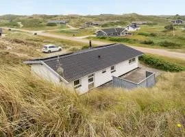 Stunning Home In Hvide Sande With 3 Bedrooms And Wifi