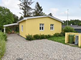 Nice Home In Frrup With Kitchen, luxury hotel in Frørup