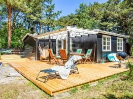Cozy Home In Nexø With Wifi