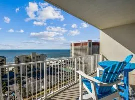 Beautiful Condo with Ocean View from 15th Floor