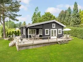 One-Bedroom Holiday Home Hornbæk With Lake View 02