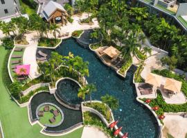 Mida Grande Resort Phuket SHA Plus, hotel near Laem Sing, Surin Beach