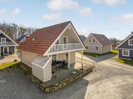 Cozy Home In Grsten With Swimming Pool